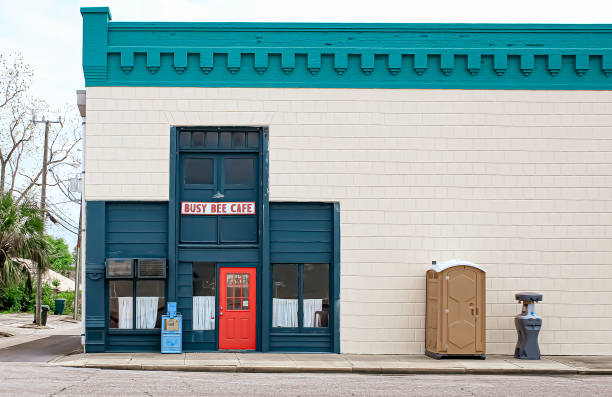 Best Porta potty rental for parties  in Middlefield, OH